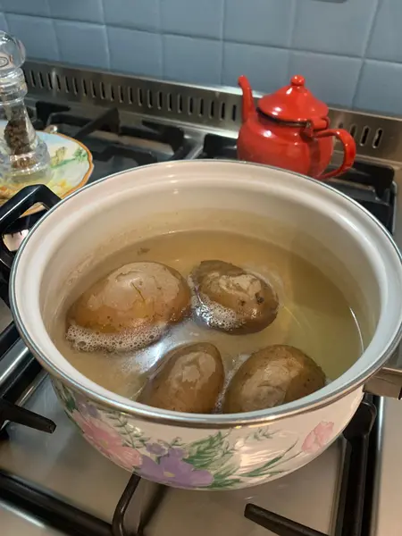 bollire le patate
