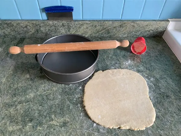 stendere la pasta brisèe