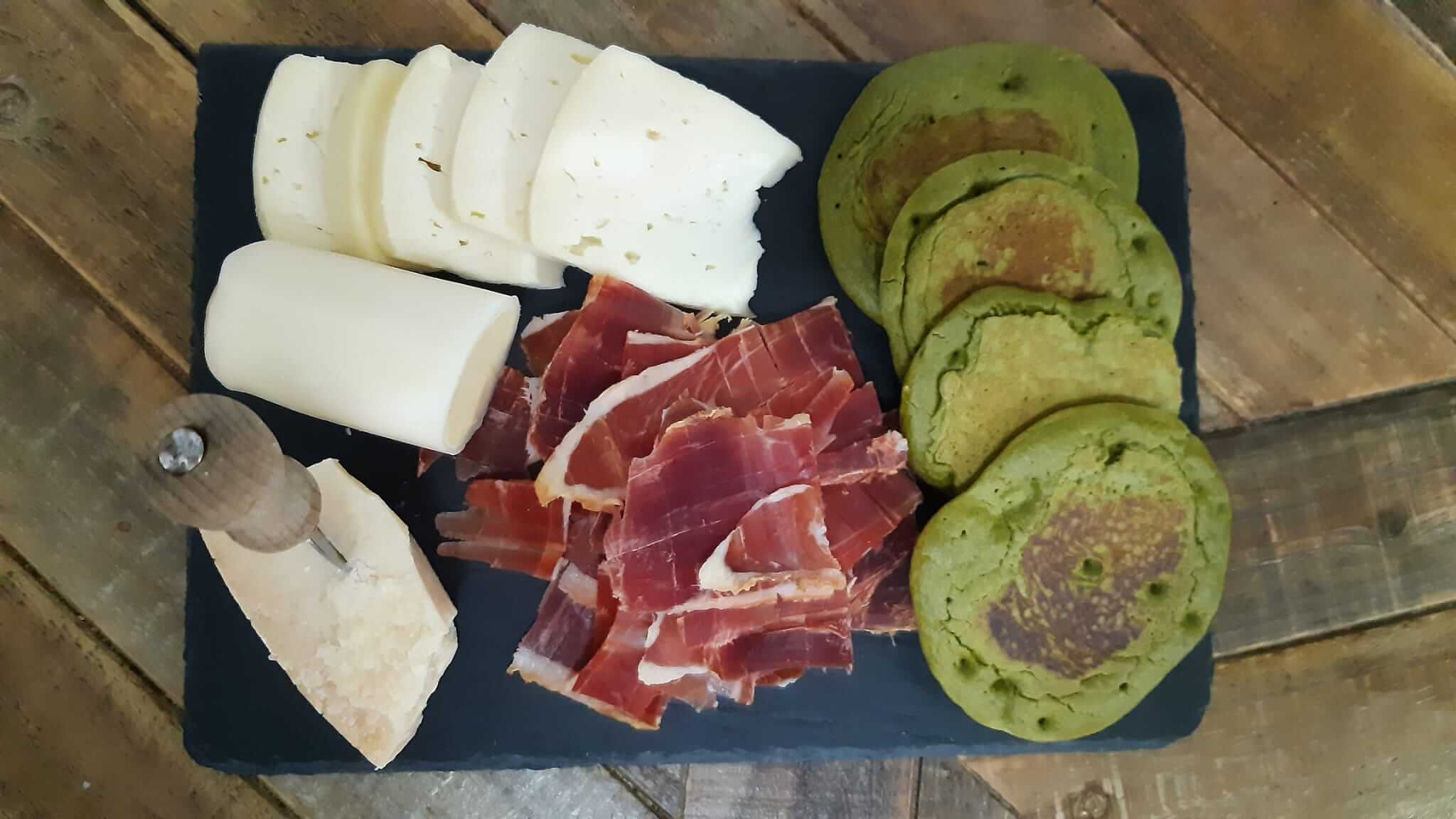 Pancake salati con spinaci e ceci